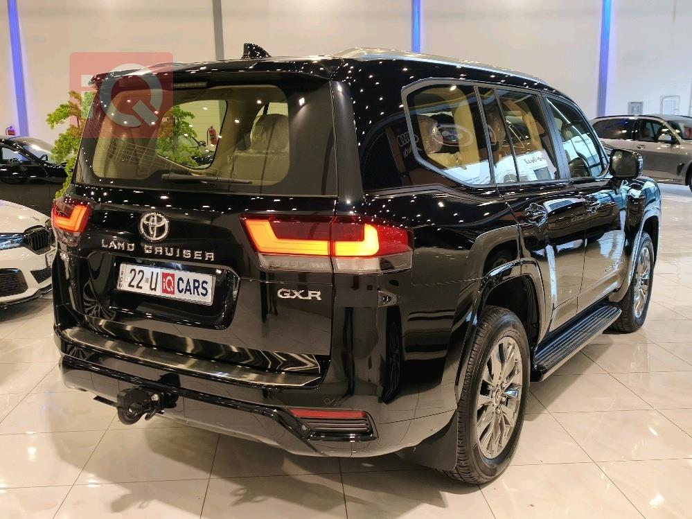 تويوتا لاندكروزر